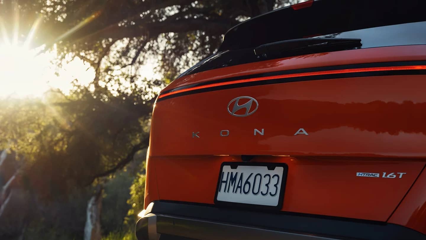 rear view 2026 hyundai kona outside